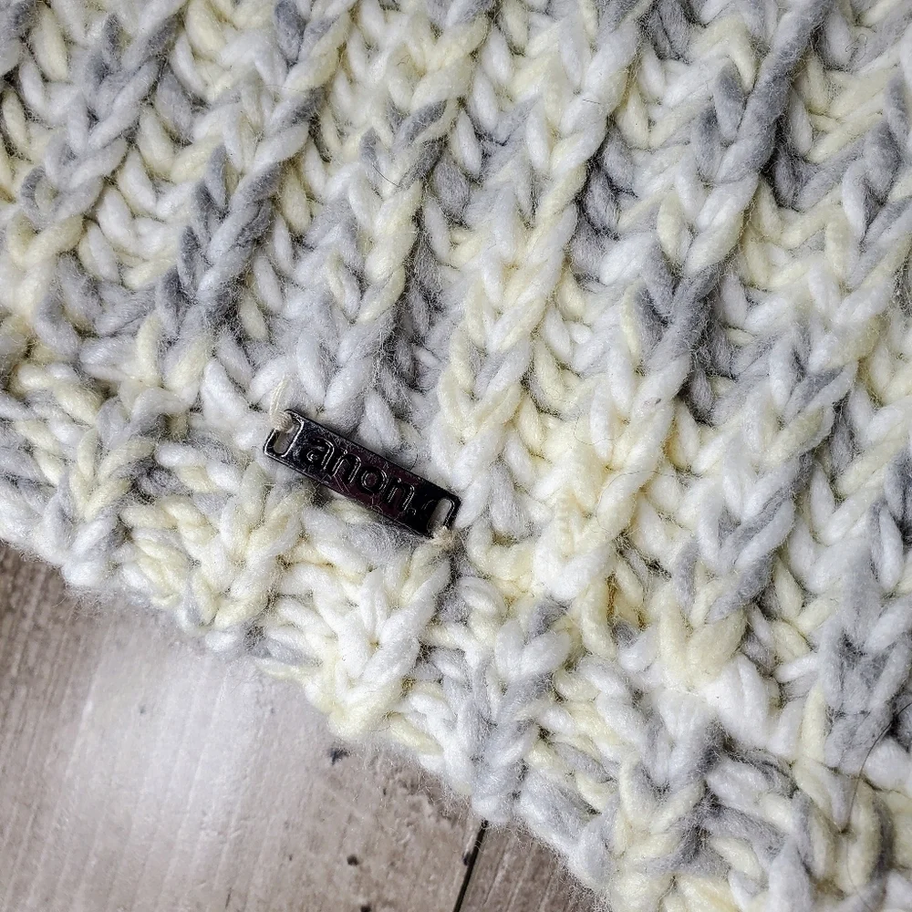 ANON Women's Knit Ski Beanie NWOT